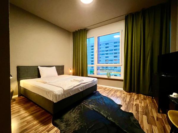 N8 ROOMS - by Leipzig Suites : photo 5 de la chambre chambre double avec salle de bains privative