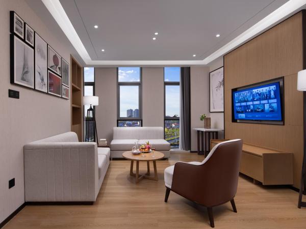 Metropark Hotel Wuhan : photo 2 de la chambre suite deluxe