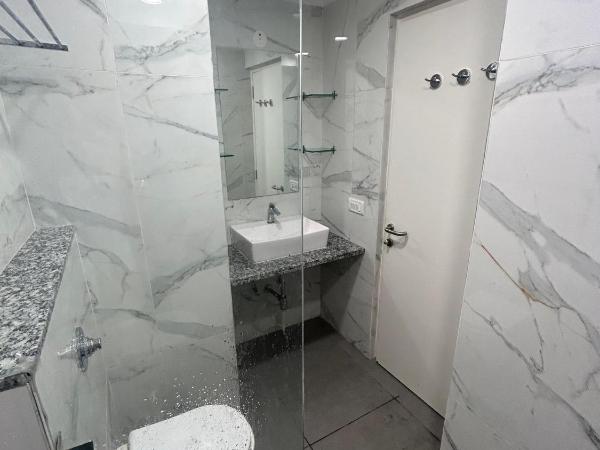 Ivy League House, Pyramid Residency : photo 4 de la chambre chambre double ou lits jumeaux