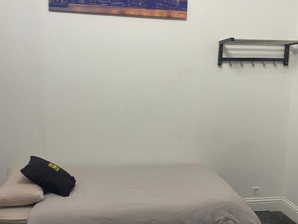 Black Ocean Holiday Apartments : photo 3 de la chambre appartement