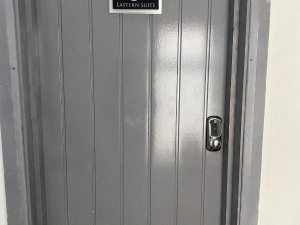 Black Ocean Holiday Apartments : photo 3 de la chambre studio