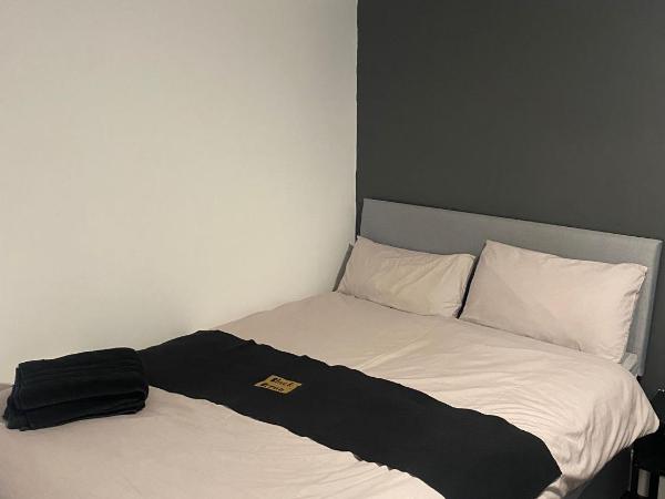 Black Ocean Holiday Apartments : photo 10 de la chambre appartement