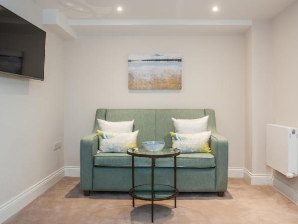 The Charm Brighton Boutique Hotel & Spa : photo 6 de la chambre family suite basement