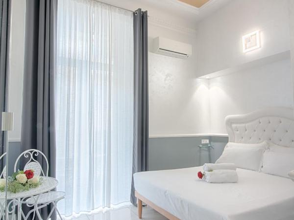 Home Grifondoro Affittacamere : photo 4 de la chambre chambre double avec balcon