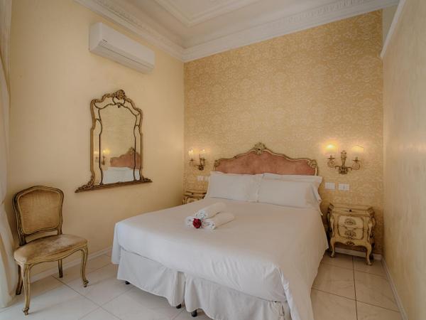 Home Grifondoro Affittacamere : photo 1 de la chambre chambre double avec balcon