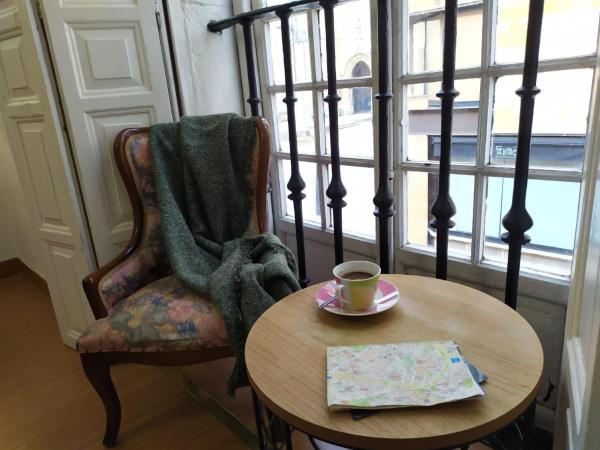 Alojamiento Oviedo 1 : photo 2 de la chambre chambre lits jumeaux avec salle de bains commune