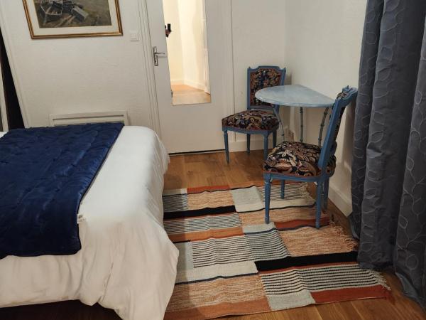 Le domaine de Bachmay : photo 5 de la chambre chambre double - vue sur parc