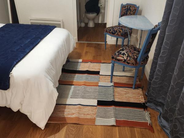 Le domaine de Bachmay : photo 8 de la chambre chambre double - vue sur parc