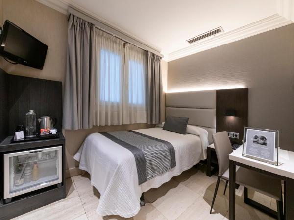 Habitus Hotel Europa : photo 1 de la chambre small single interior room xs