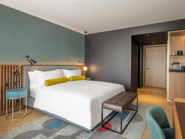 Renaissance Porto Lapa Hotel : photo 2 de la chambre chambre lit king-size exécutive