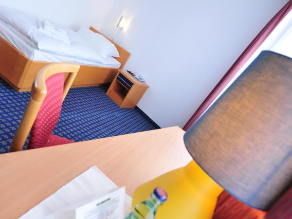 Hotel in Herrenhausen : photo 5 de la chambre appartement 3 chambres