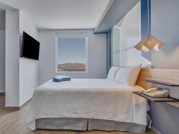 One Morelia Acueducto : photo 1 de la chambre superior room, 1 queen