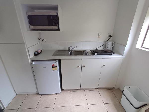 Gothic Heights Motel : photo 4 de la chambre studio lit queen-size supérieur