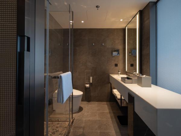 AC Hotel by Marriott Suzhou China : photo 3 de la chambre selected double room with two double beds