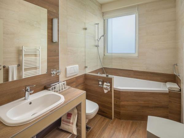 Mamaison Hotel Andrassy Budapest : photo 9 de la chambre chambre deluxe double ou lits jumeaux