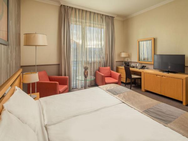 Mamaison Hotel Andrassy Budapest : photo 10 de la chambre chambre deluxe double ou lits jumeaux