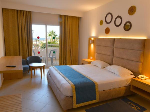 Skanes Sérail : photo 1 de la chambre chambre double ou lits jumeaux standard