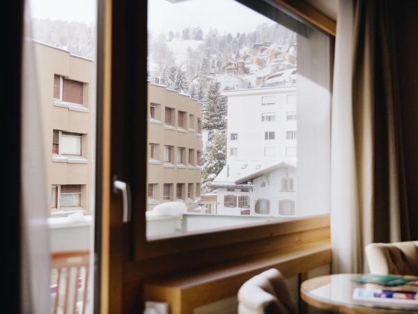 Hotel Arte : photo 1 de la chambre chambre double deluxe avec balcon