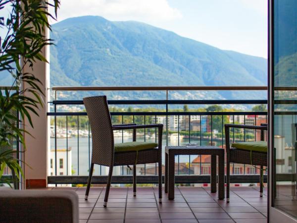 Tertianum Residenza Hotel & Ristorante Al Parco : photo 1 de la chambre chambre double supérieure - vue sur lac