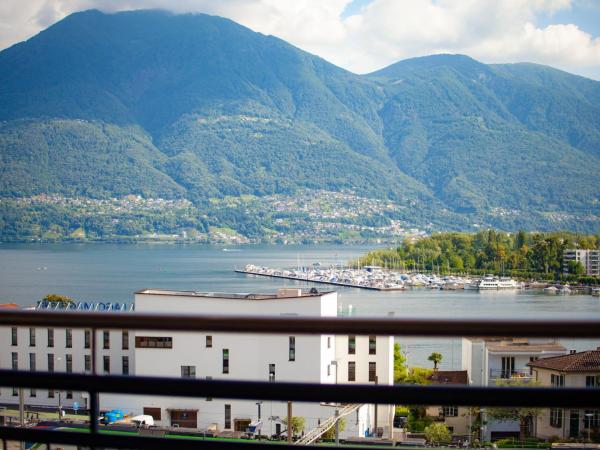 Tertianum Residenza Hotel & Ristorante Al Parco : photo 6 de la chambre chambre double supérieure - vue sur lac