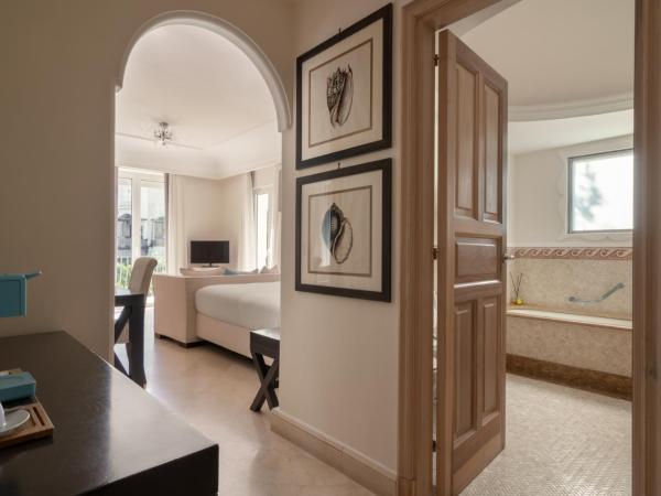 La Residenza Capri : photo 9 de la chambre suite 2 chambres avec terrasse - vue sur mer