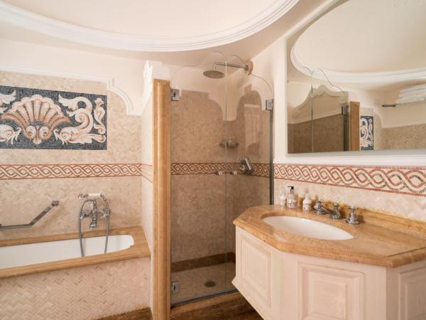 La Residenza Capri : photo 9 de la chambre chambre double deluxe avec terrasse - vue sur mer