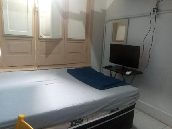 Hostel Sapucali : photo 7 de la chambre chambre triple Économique avec salle de bains commune