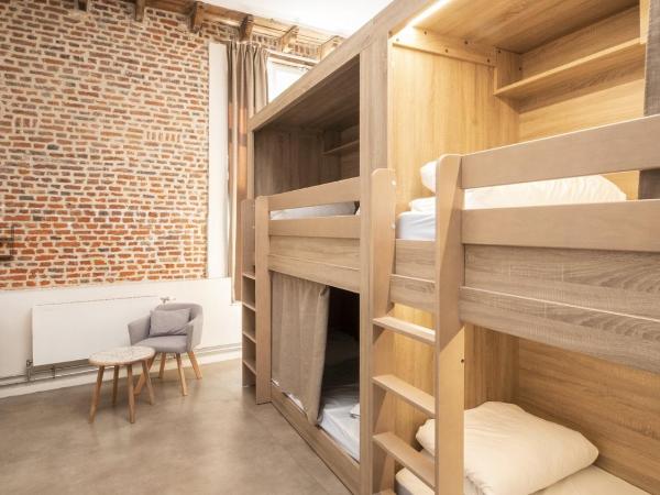 The People - Lille : photo 2 de la chambre lit dans dortoir pour femmes de 6 lits