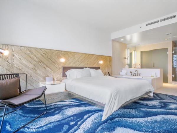 W Hotel 2bd 2bath Condo Ocean Views : photo 7 de la chambre appartement 2 chambres