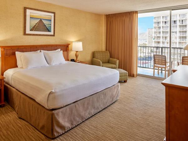 Waikiki Resort Hotel : photo 1 de la chambre chambre - vue sur ville