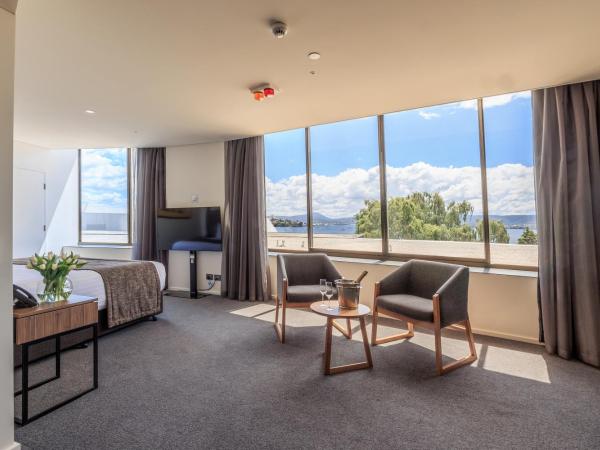 Wrest Point : photo 2 de la chambre chambre lit king-size - accessible aux personnes à mobilité réduite