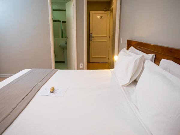 Regency Park Hotel - SOFT OPENING : photo 2 de la chambre chambre lit king-size standard
