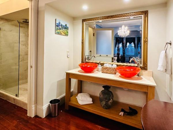 Amethyst Garden : photo 4 de la chambre suite lit king-size avec balcon