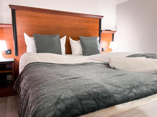 City Hotel West : photo 1 de la chambre chambre double ou lits jumeaux