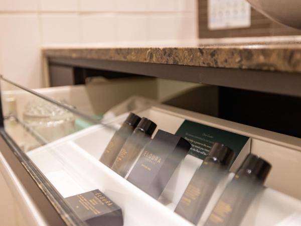 Mindil Beach Casino Resort : photo 7 de la chambre chambre lit king-size deluxe