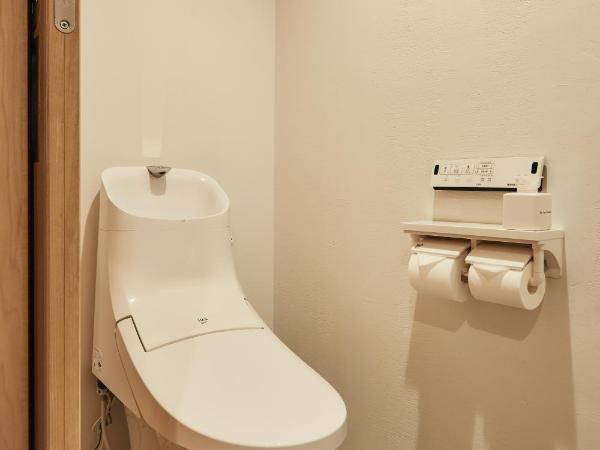 GuestHouse Hostel MangeTak ゲストハウス マングタック広島 : photo 8 de la chambre chambre lits jumeaux standard