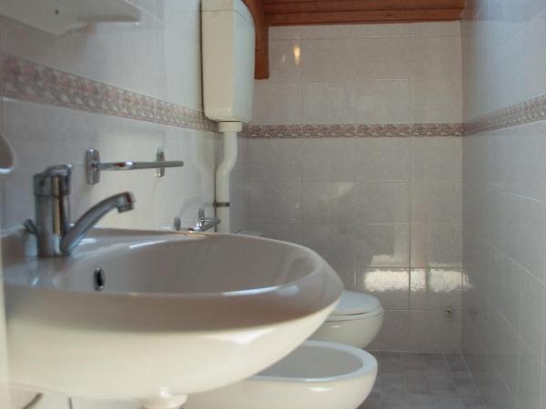 Albergo Villa Miraggio : photo 1 de la chambre chambre double standard