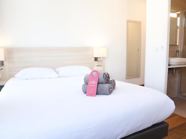 HOTEL AMBASSADEUR : photo 3 de la chambre chambre confort 