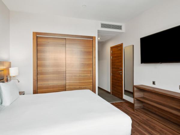 Hilton Garden Inn Sevilla : photo 4 de la chambre chambre lit king-size