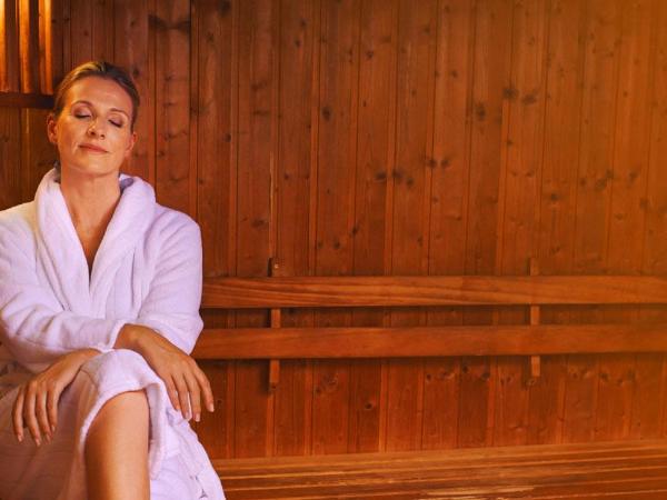 Luxury BNB - Halifax Rooftop : photo 6 de la chambre chambre double avec balcon