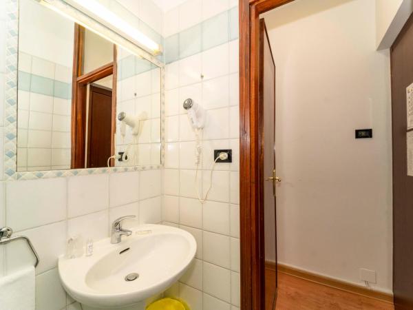 Hotel Cristallo Torino : photo 6 de la chambre chambre simple Économique