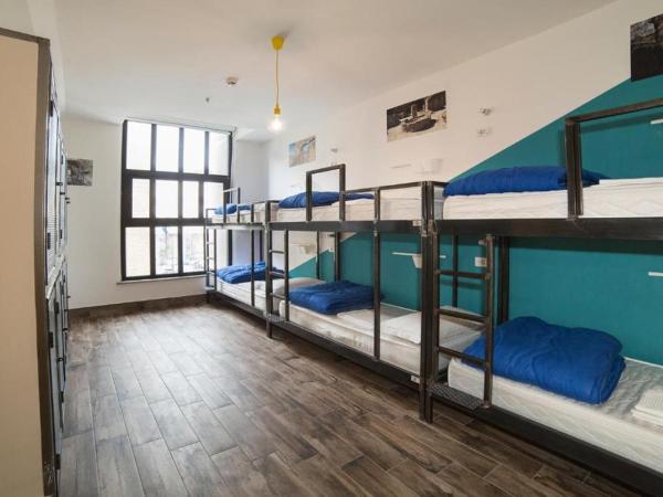 Ostello Bello Napoli : photo 5 de la chambre dortoir mixte de 10 lits