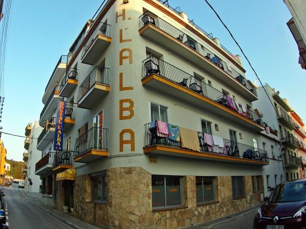 Hostal L'Alba : photo 4 de la chambre chambre lit queen-size 