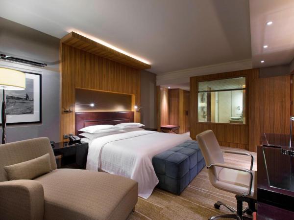 Sheraton Grand Bangalore Hotel at Brigade Gateway : photo 2 de la chambre premier suite, club lounge access, 1 bedroom suite, 1 king