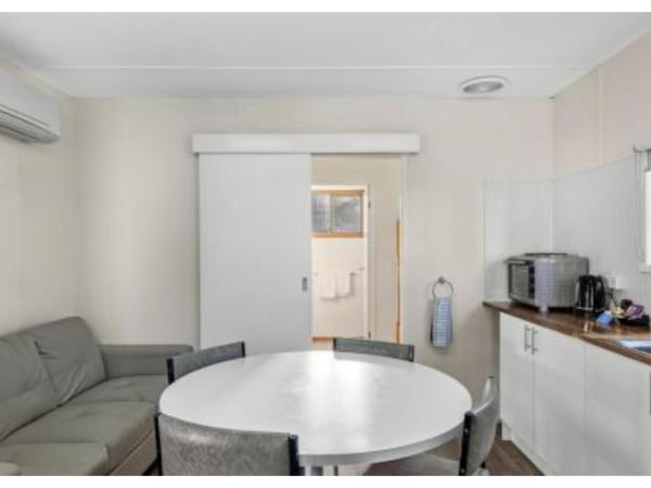 Discovery Parks - Hobart : photo 2 de la chambre economy studio cabin