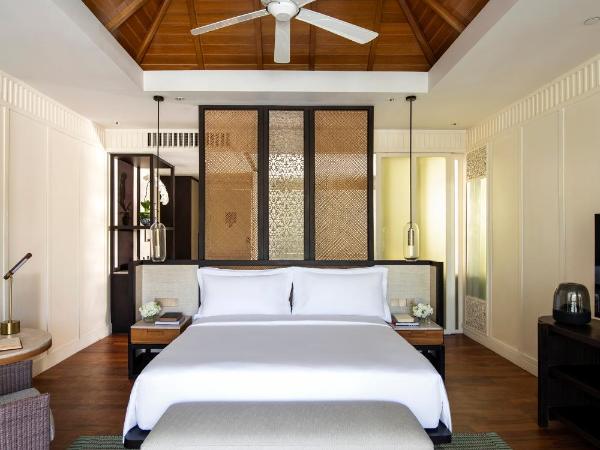 InterContinental Hua Hin Resort, an IHG Hotel : photo 1 de la chambre premium king room with terrace and garden
