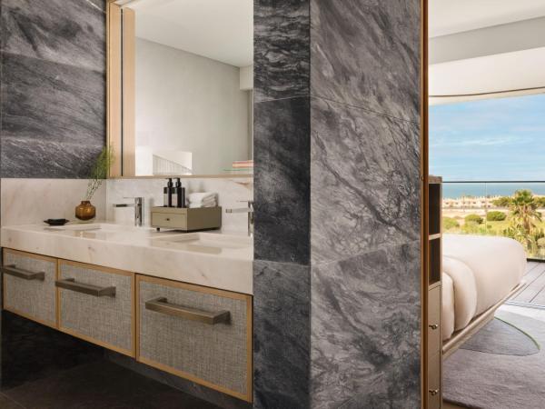 W Residences Algarve : photo 6 de la chambre magnifique résidence 2 chambres avec balcon - vue sur complexe hôtelier