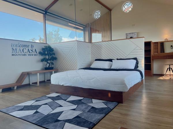 REYN.NE' DUPLEX SUITE : photo 1 de la chambre appartement avec vue sur la montagne