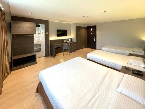 Hotel Imperial : photo 8 de la chambre chambre quadruple (4 adultes)