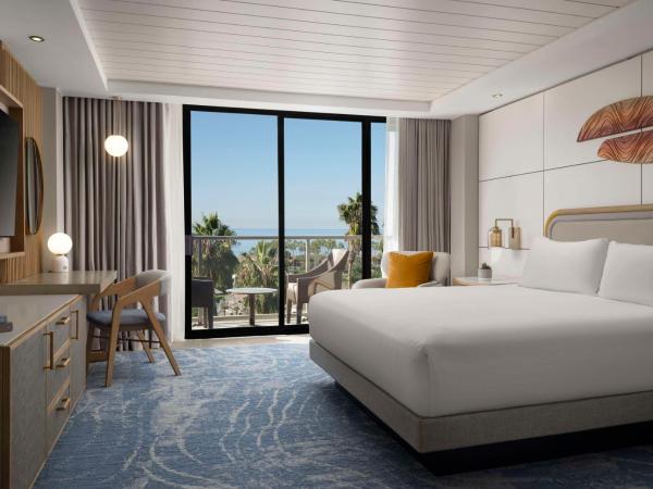 Hotel La Jolla, Curio Collection by Hilton : photo 2 de la chambre chambre lit king-size - vue sur océan